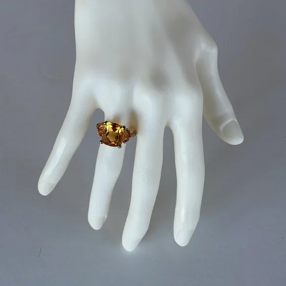NWOT 4 1/2 ct. t.w. Citrine/White TopazSize 7